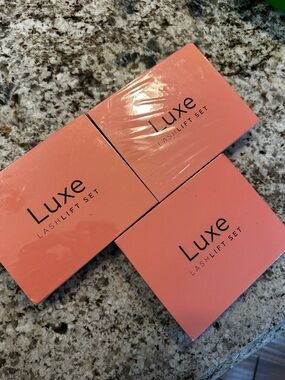 Luxe Coral Pink Lashlift Set (Lot of 3)